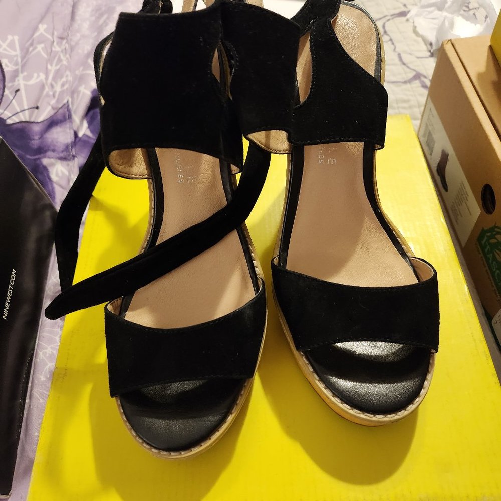 Volatile Black shoes